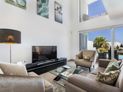 Villa Design Villa OCV - Heated Pool and Jacuzzi - Features photo 36