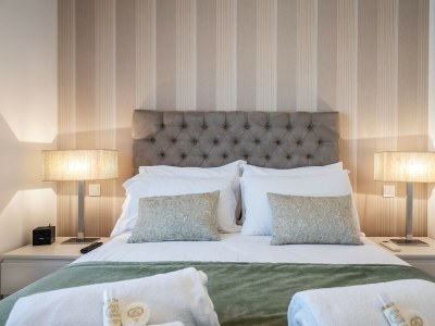 Villa Design Villa OCV - Heated Pool and Jacuzzi - Features photo 37