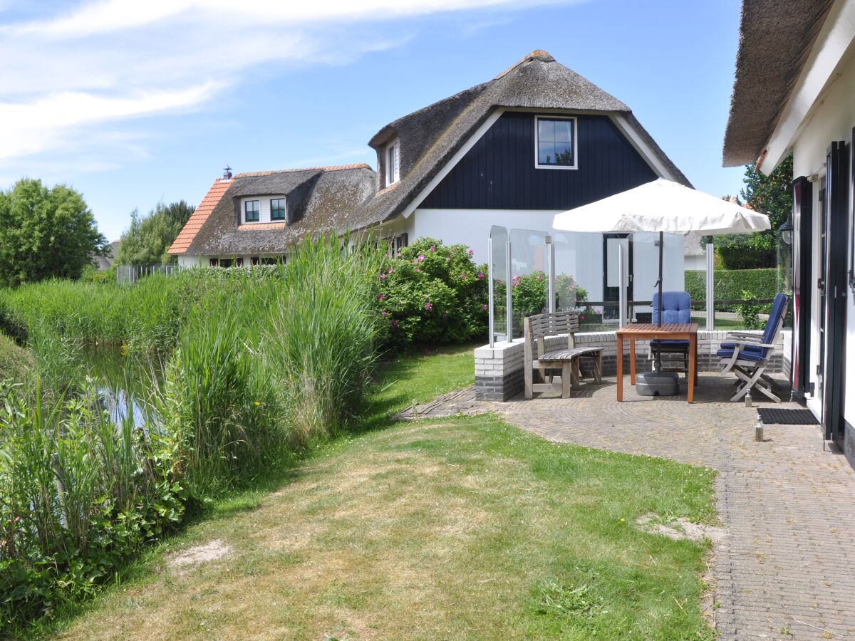 Holiday house Buitenplaats 86 - Outdoor photo 4