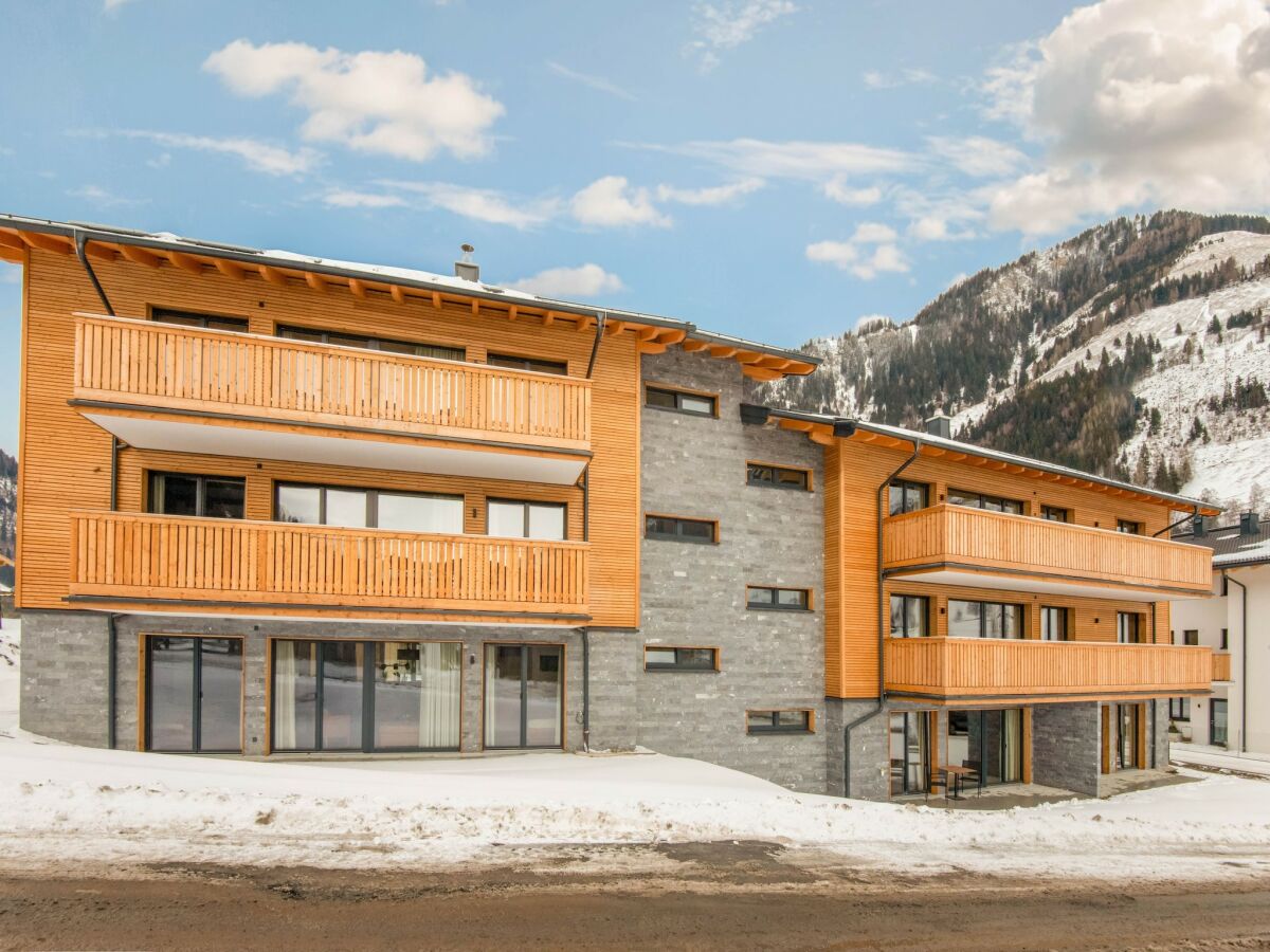 Apartment Golden Lodges Rauris Resort with parking