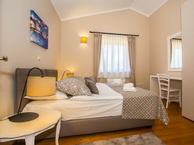 Villa Gialla with private pool - Features photo 26