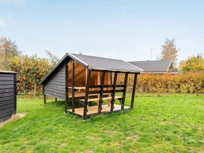 Holiday house Luxus-Retreat mit Pool -- By Traum Ferienwohnungen - Outdoor photo 5