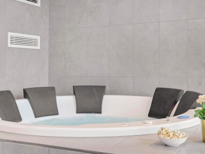 Holiday house Luxus-Retreat mit Pool -- By Traum Ferienwohnungen - Outdoor photo 22