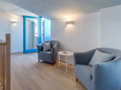 Holiday house DELPHINE with pool - Features photo 25