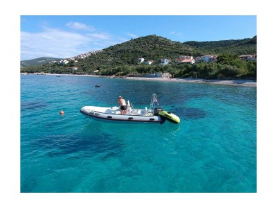 Holiday house DELPHINE with pool - Environment photo 38