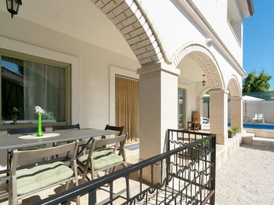 Villa Martin | Countryside Retreat with Pool - Outdoor photo 18