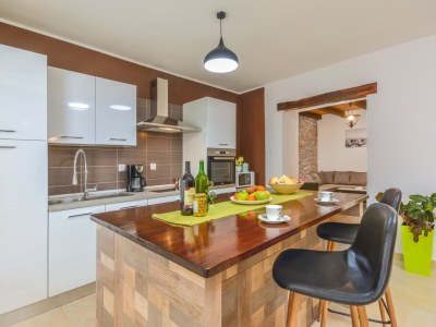 Villa Martin | Countryside Retreat with Pool - Features photo 25