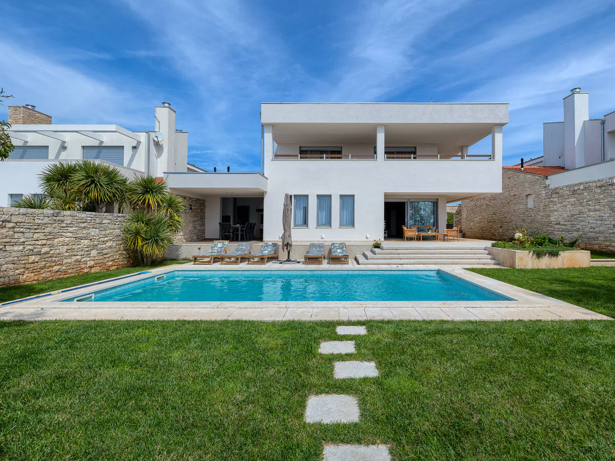 Villa Villa Volimten