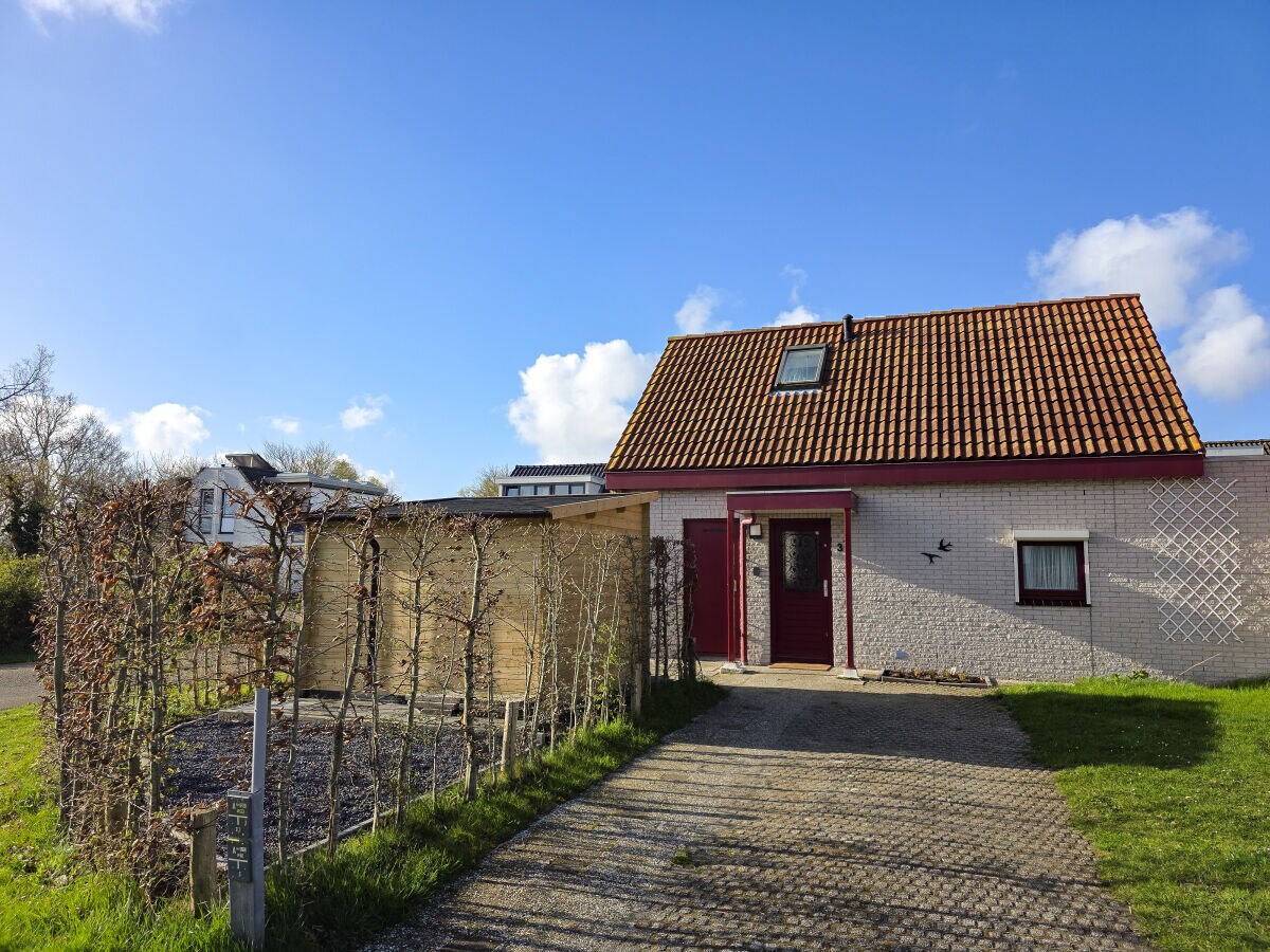 Holiday house VR03 Ferienhaus Breezand mit Hund