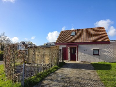 Holiday house VR03 Ferienhaus Breezand mit Hund in Vrouwenpolder - Holiday house