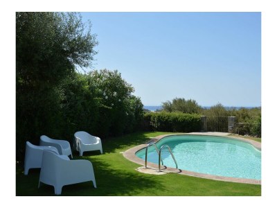 Holiday house Villa Bianca ...and a heart shaped pool! - Outdoor photo 12