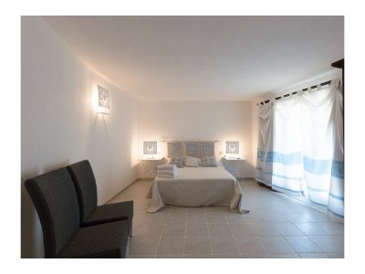 Holiday house Villa Bianca ...and a heart shaped pool! - Features photo 30