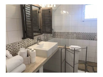 Holiday house Villa Bianca ...and a heart shaped pool! - Features photo 39