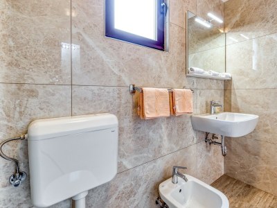 Apartment One-Bedroom Silva II - Features photo 15