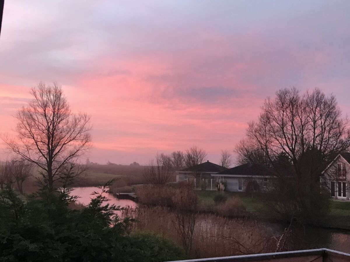 Holiday house Ankerplatz-Makkum // Holiday home MakkumSee - Outdoor photo 3