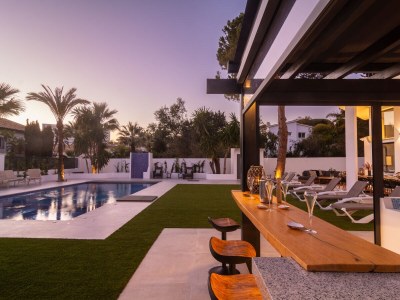Apartment Terrace, pools and garden - Outdoor photo 11