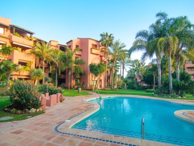 Apartment Beachfront apartment - Outdoor photo 2