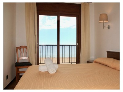 Holiday apartment Front line apartment with frontal sea views - Playa de Pals (DU 3H 316) - Features photo 17