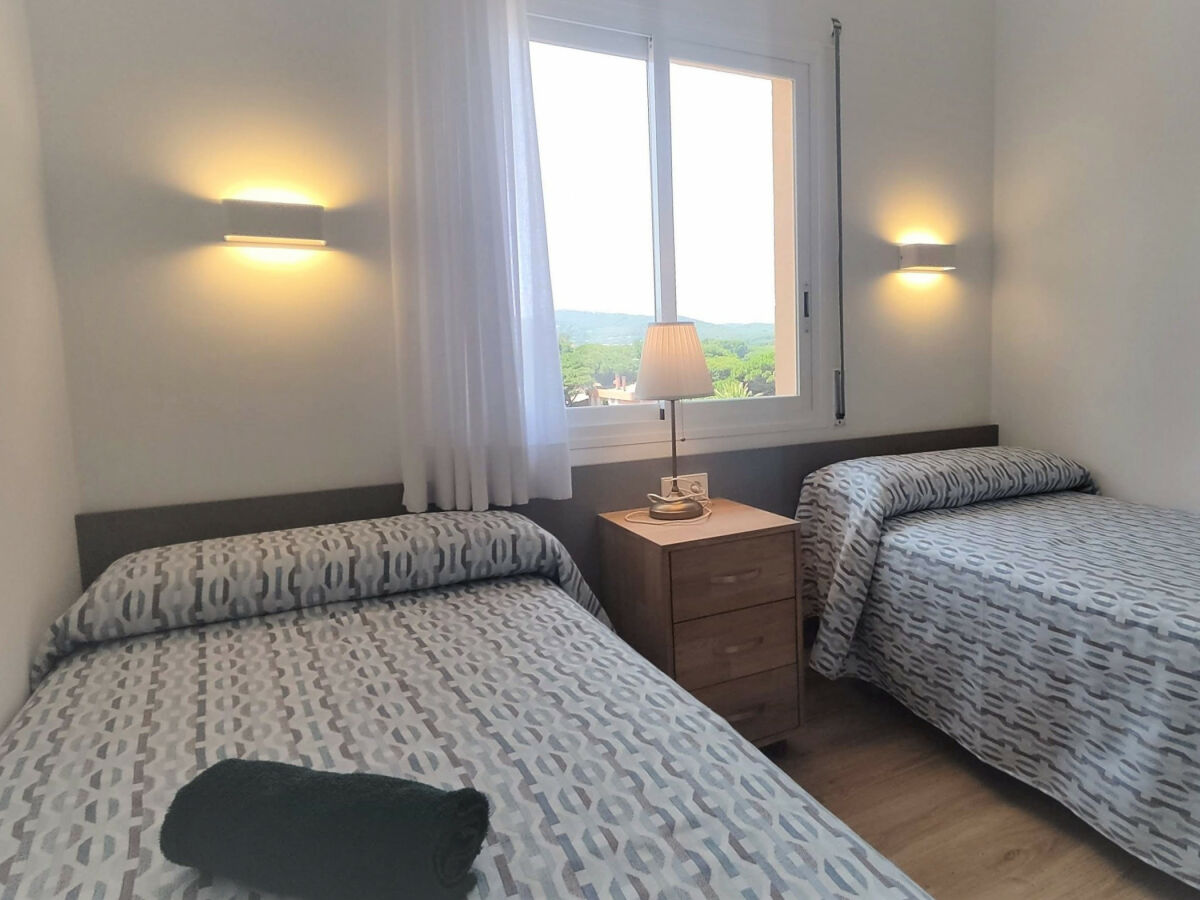 Holiday apartment Holiday Aparment with garden and pool - Front line Playa de Pals (GM 3H 424) - Features photo 4