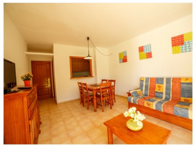 Holiday apartment Holiday apartment with garden and pool - 800 m from Pals beach (SG2 2H AC 207) - Features photo 6