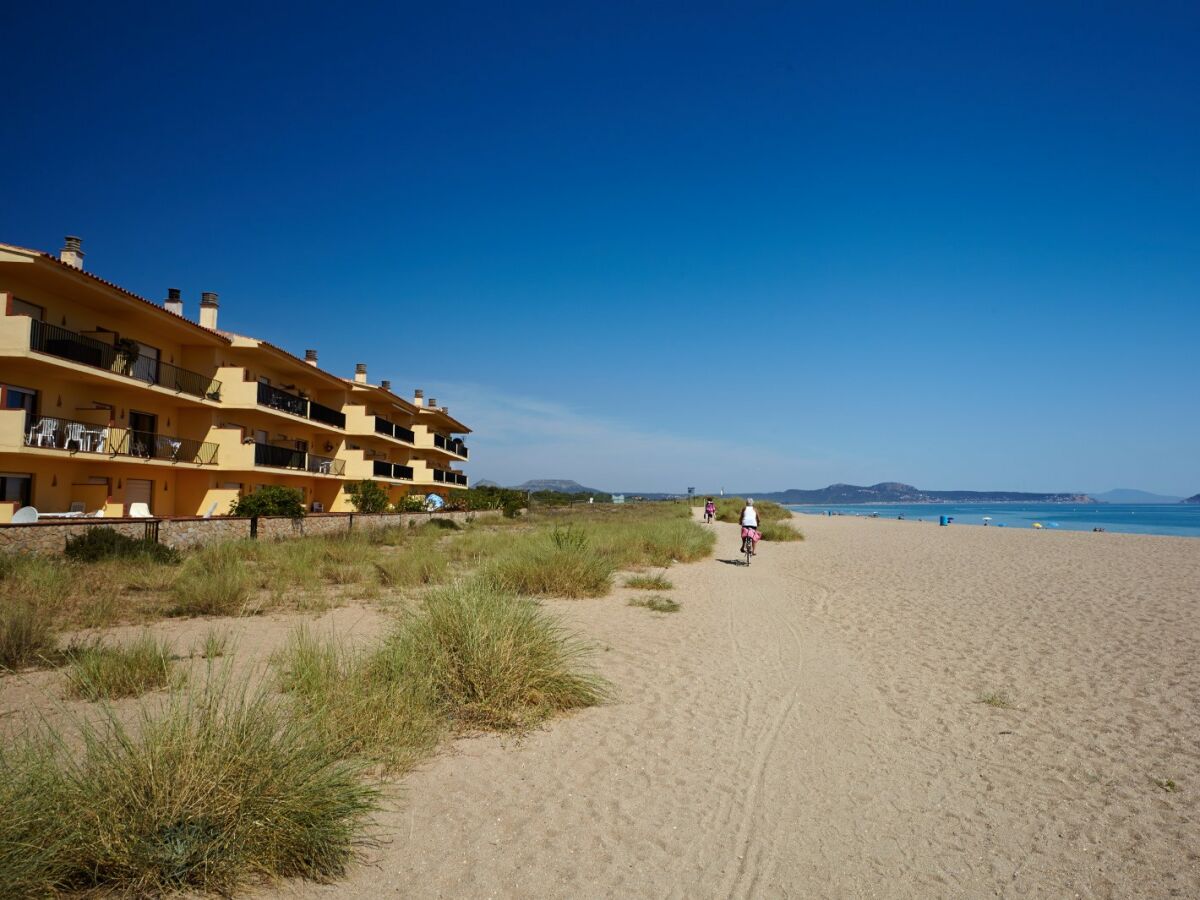 Holiday apartment Front line apartment with sea views - Playa de Pals (DU 1H 303) - Outdoor photo 3