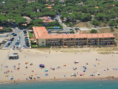 Holiday apartment Apartment in first line with sea view - Playa de Pals (DU 2H 307) - Environment photo 17