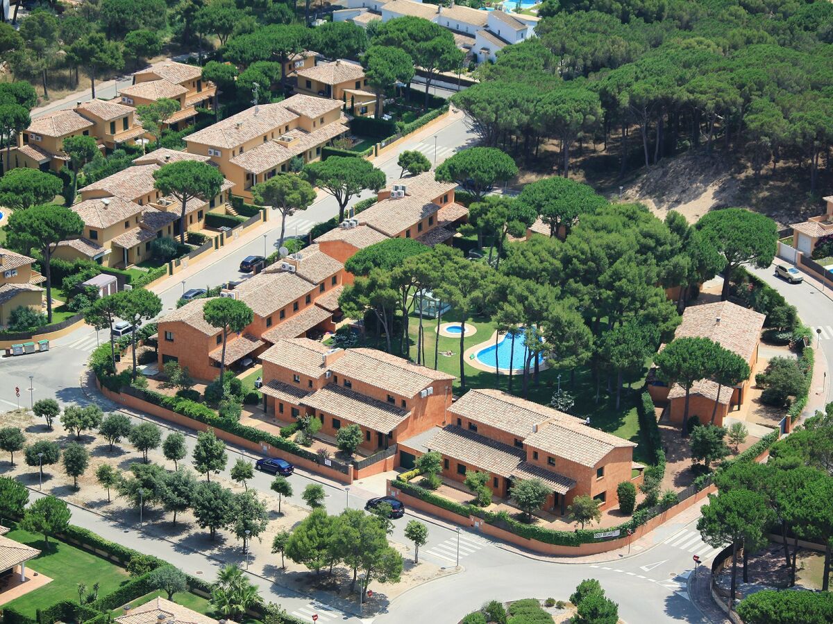 Villa Semi-detached house in Pals with garden, pool and jacuzzi - 600 m Playa de Pals (GR 4H 110) - Outdoor photo 3