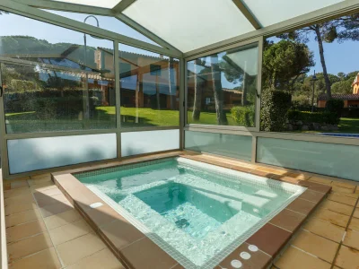 Villa Semi-detached house in Pals with garden, pool and jacuzzi - 600 m Playa de Pals (GR 4H 110) - Outdoor photo 8