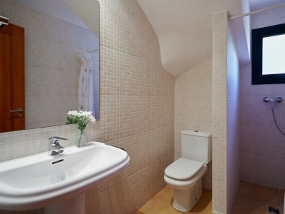 Villa Semi-detached house in Pals with garden, pool and jacuzzi - 600 m Playa de Pals (GR 4H 110) - Features photo 15