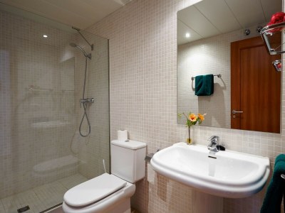 Villa Semi-detached house in Pals with garden, pool and jacuzzi - 600 m Playa de Pals (GR 4H 110) - Features photo 16