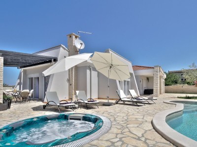 Villa Casa Siesta with Pool & Jacuzzi - Outdoor photo 6