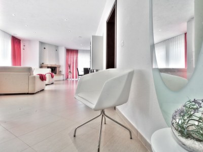 Villa Casa Siesta with Pool & Jacuzzi - Features photo 21