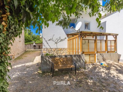 Holiday house MAY with pool near beach - Outdoor photo 12
