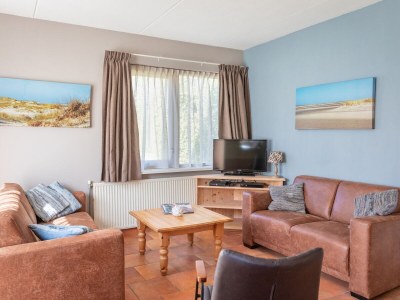 Holiday apartment Koetshuis - Features photo 24