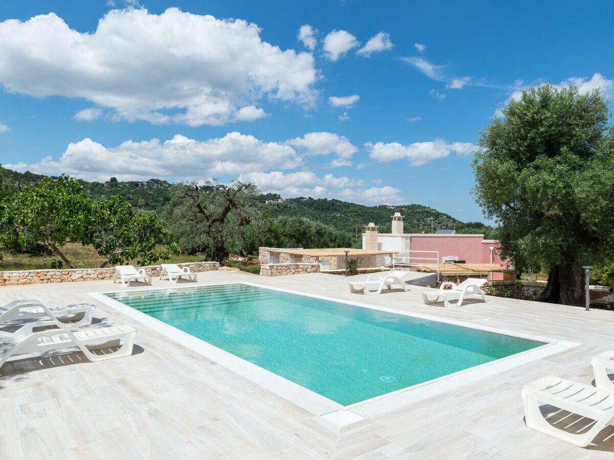 Villa Incanto with terrace and pool - RS