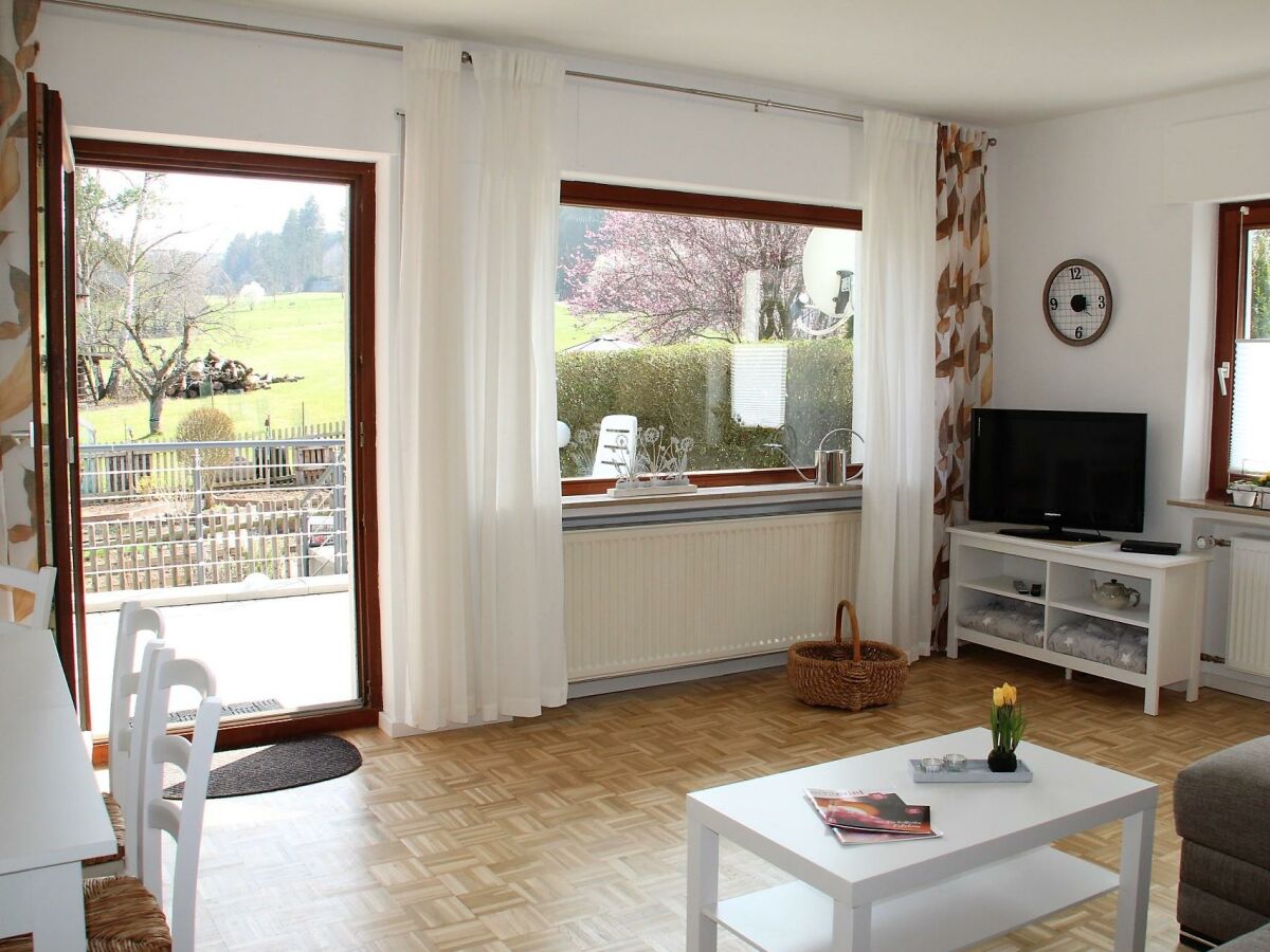 Apartment Ferienwohnung "Am Gartenzaun" - Outdoor photo 3