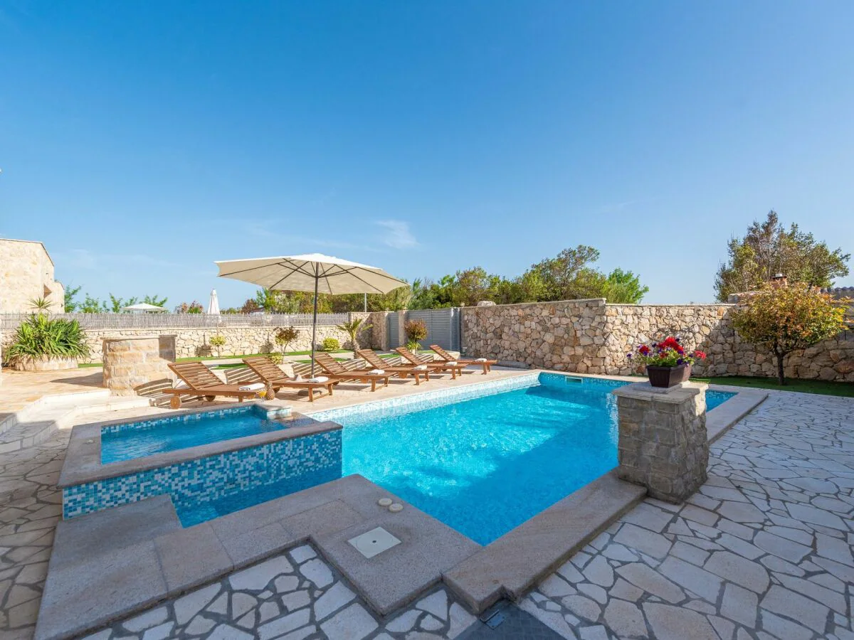 Villa Kirstin - Pool, Jacuzzi, Sauna - Outdoor photo 5