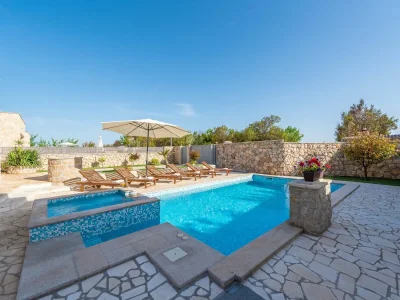 Villa Kirstin - Pool, Jacuzzi, Sauna - Outdoor photo 5