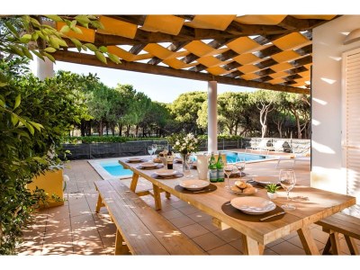 Villa Large villa with swimming pool within walking distance to the beach - Outdoor photo 8