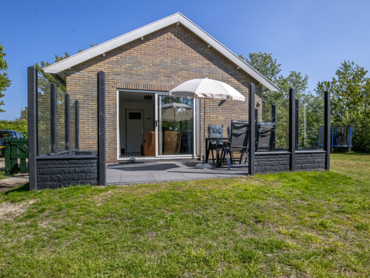Bungalow Skillerdiek - De Houtmanstraat 81 - Outdoor photo 2