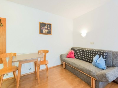 Apartment Apartment in Huben near Ski Slopes - Features photo 11