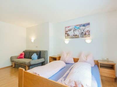 Apartment Apartment in Huben near Ski Slopes - Features photo 13