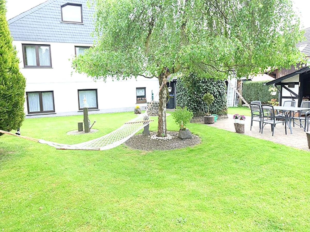 Apartment Eifel Garden Hideaway - Outdoor photo 3