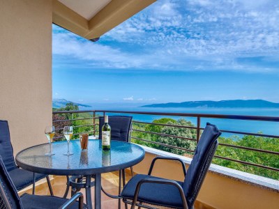 Holiday apartment Cozy holiday apartment LARISSA with sea view 300m from the beach - Outdoor photo 2