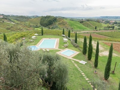 Apartment Gemütliches Ferienhaus mit Schwimmbad mit whirlwanne und Kinderbecken - Outdoor photo 13