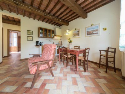 Apartment Gemütliches Ferienhaus mit Schwimmbad mit whirlwanne und Kinderbecken - Features photo 19