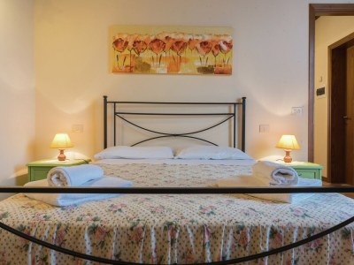 Apartment Gemütliches Ferienhaus mit Schwimmbad mit whirlwanne und Kinderbecken - Features photo 26