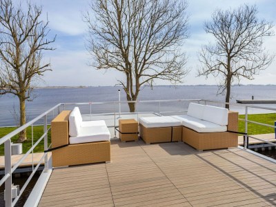House boat Houseboat Sneekermeer with Garden and Views - Outdoor photo 10