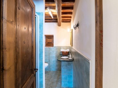 Farmhouse Belvilla by OYO La Torre - Features photo 30