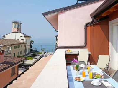 Apartment La Torre Trilo Top in Lazise - Apartment